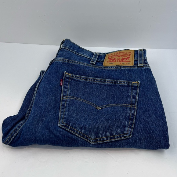 LEVI’S 505, ALMOST NEW, WAIST 38 LENGTH 30, BLUE COLOR, FRONT ZIPPER, 100%COTTON - Picture 13 of 13